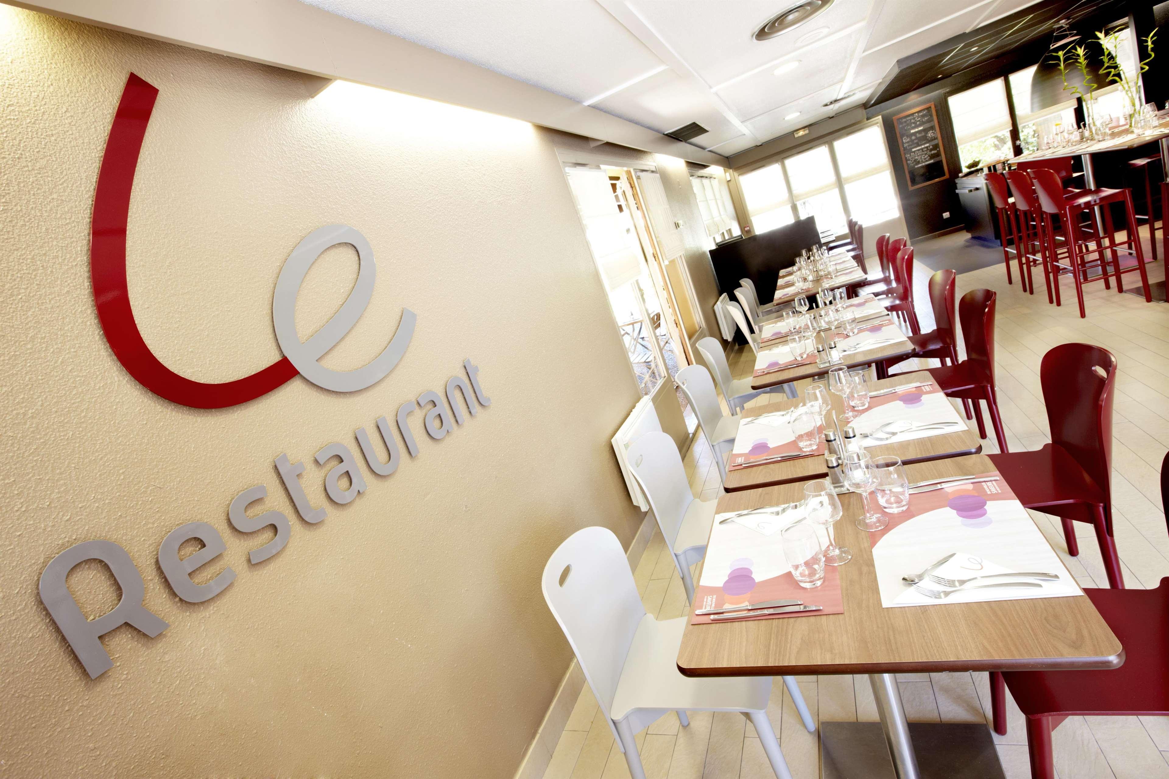 Kyriad Aeroport Marseille Vitrolles  Restaurant foto